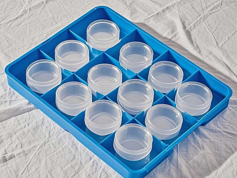 藥盒分裝防潮密封收納盒注塑模具生產廠家 藥盒分裝防潮密封收納盒注塑模具生產廠家