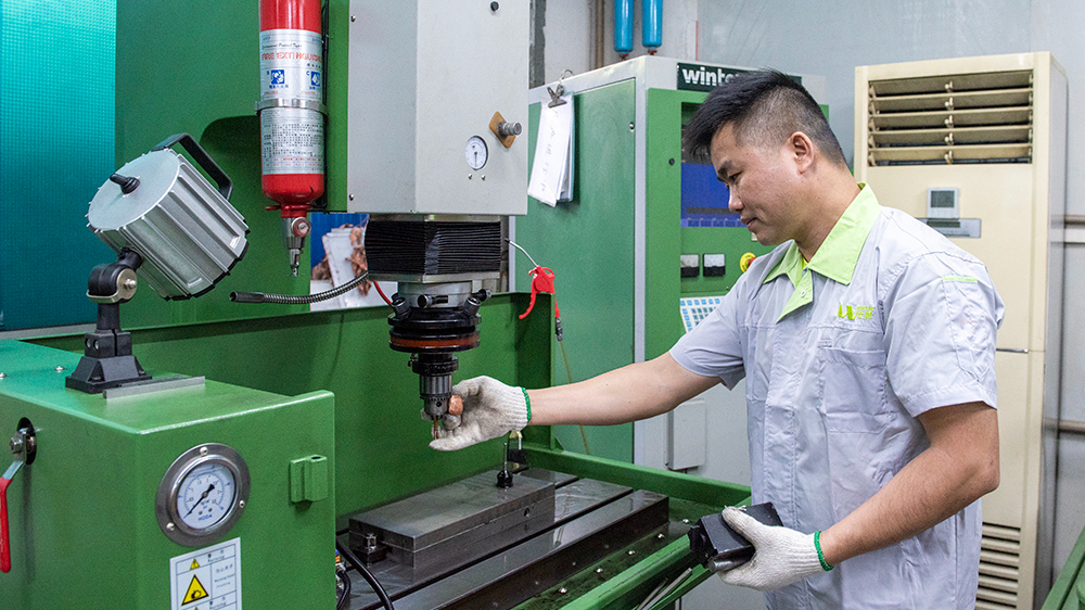 注塑模具設(shè)計(jì)須掌握基礎(chǔ)知識【一學(xué)就會(huì)】