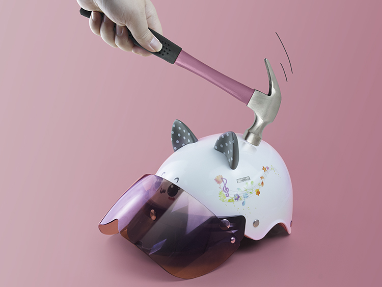 女電動車頭盔四季可愛半盔安全帽現(xiàn)貨 女電動車頭盔四季可愛半盔安全帽現(xiàn)貨