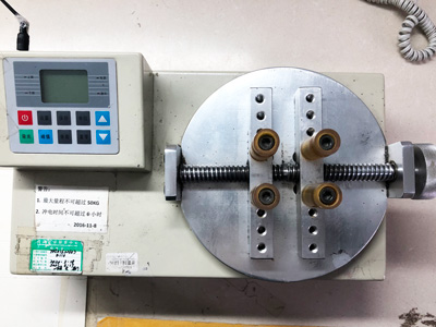 世邦塑膠-扭矩測試儀