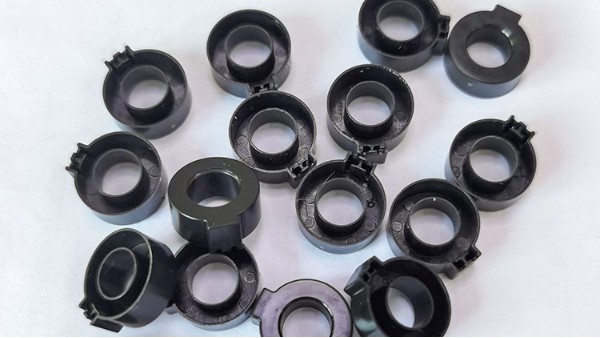 注塑產(chǎn)品表面亮度不均勻怎么解決？