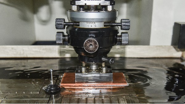 怎樣做注塑件加工精度高的產(chǎn)品？